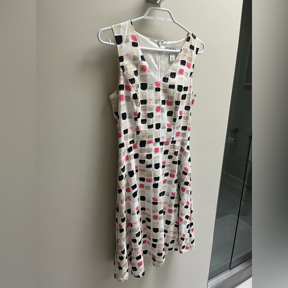 White House Black Market Dresses & Skirts - Multicolour midi dress. Pink, cream and black.